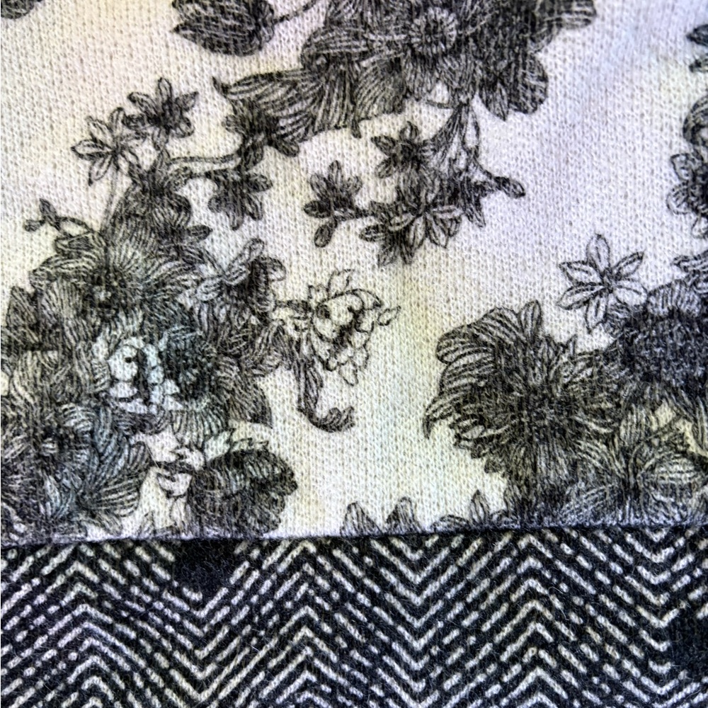 Madison 88 Floral and Chevron Patterned Infinity Scarf